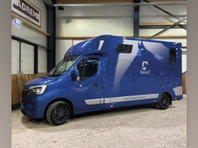 Camionnette pour chevaux
