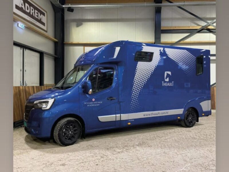 Camionnette pour chevaux