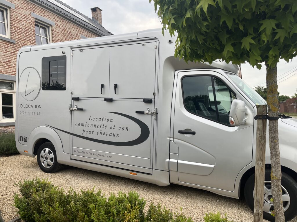 Location camionnette Stephex 2 chevaux