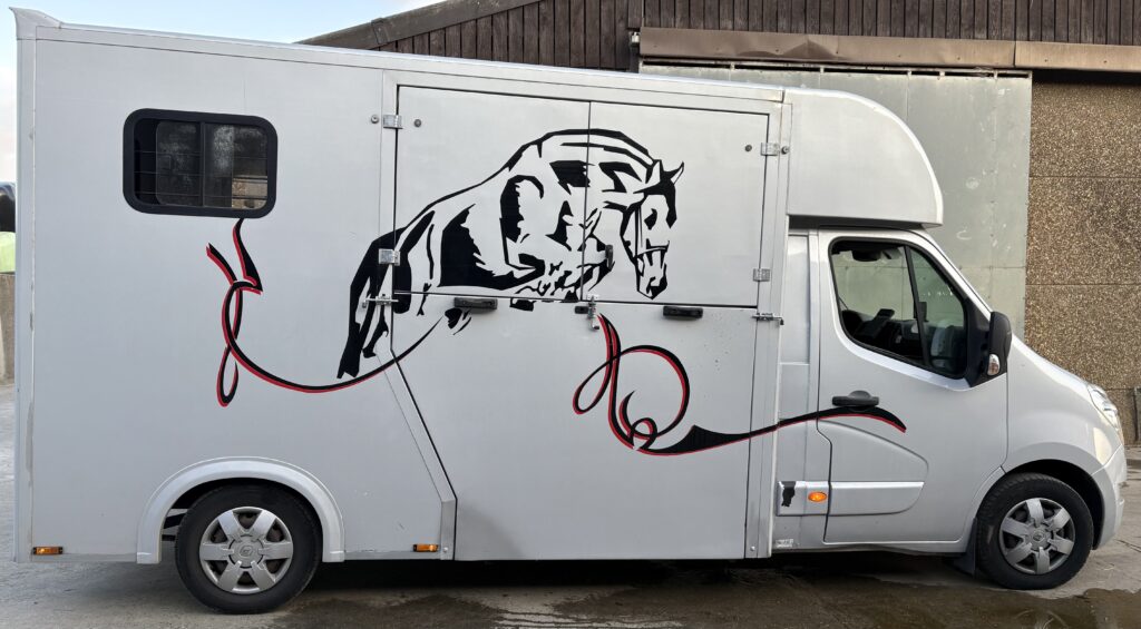 Camionnette 2 chevaux