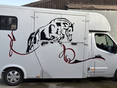 Camionnette 2 chevaux